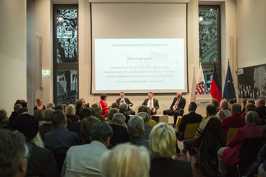 Gäste der Gedenkveranstaltung zum Tag der Deutschen Einheit in Erfurt 2018