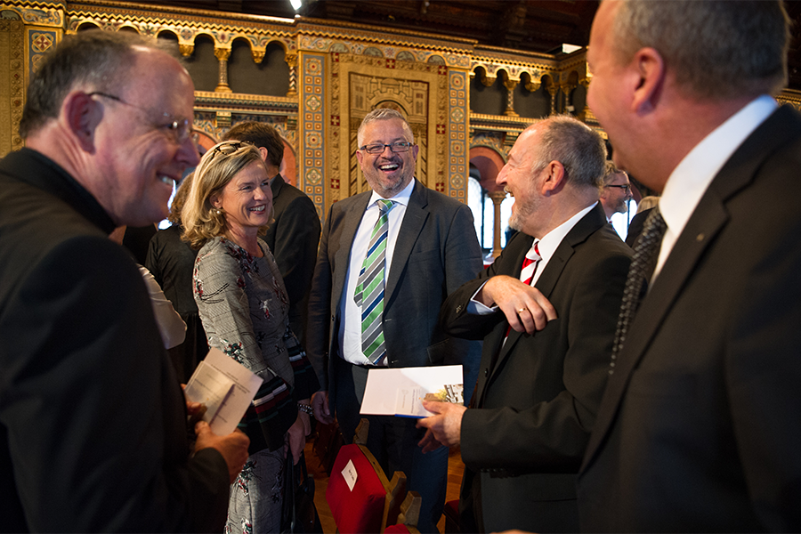 Gäste auf dem Festakt anlässlich 25 Jahre Verfassung und 28 Jahre Thüringer Landtag auf der Wartburg in Eisenach