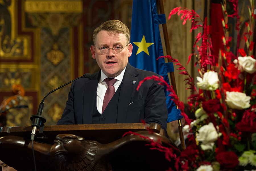 Landtagspräsident Christian Carius spricht auf dem Festakt anlässlich 25 Jahre Verfassung und 28 Jahre Thüringer Landtag auf der Wartburg in Eisenach