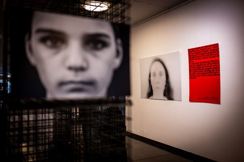 Ausstellungseröffnung "Sei a Mensch"