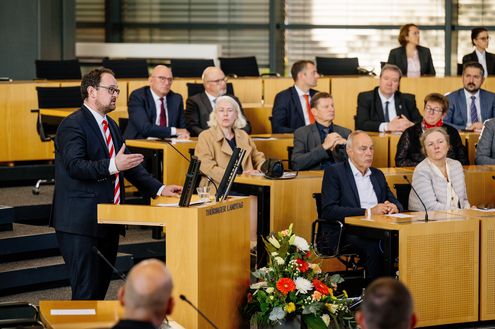 30 Jahre Volksentscheid zur Verfassung