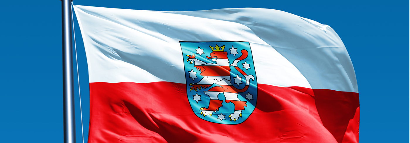 Thüringenfahne - Weiß-rot mit Landeswappen