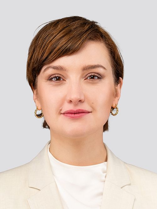Katja Maurer