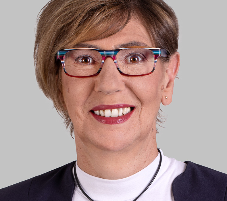 Ute Lukasch